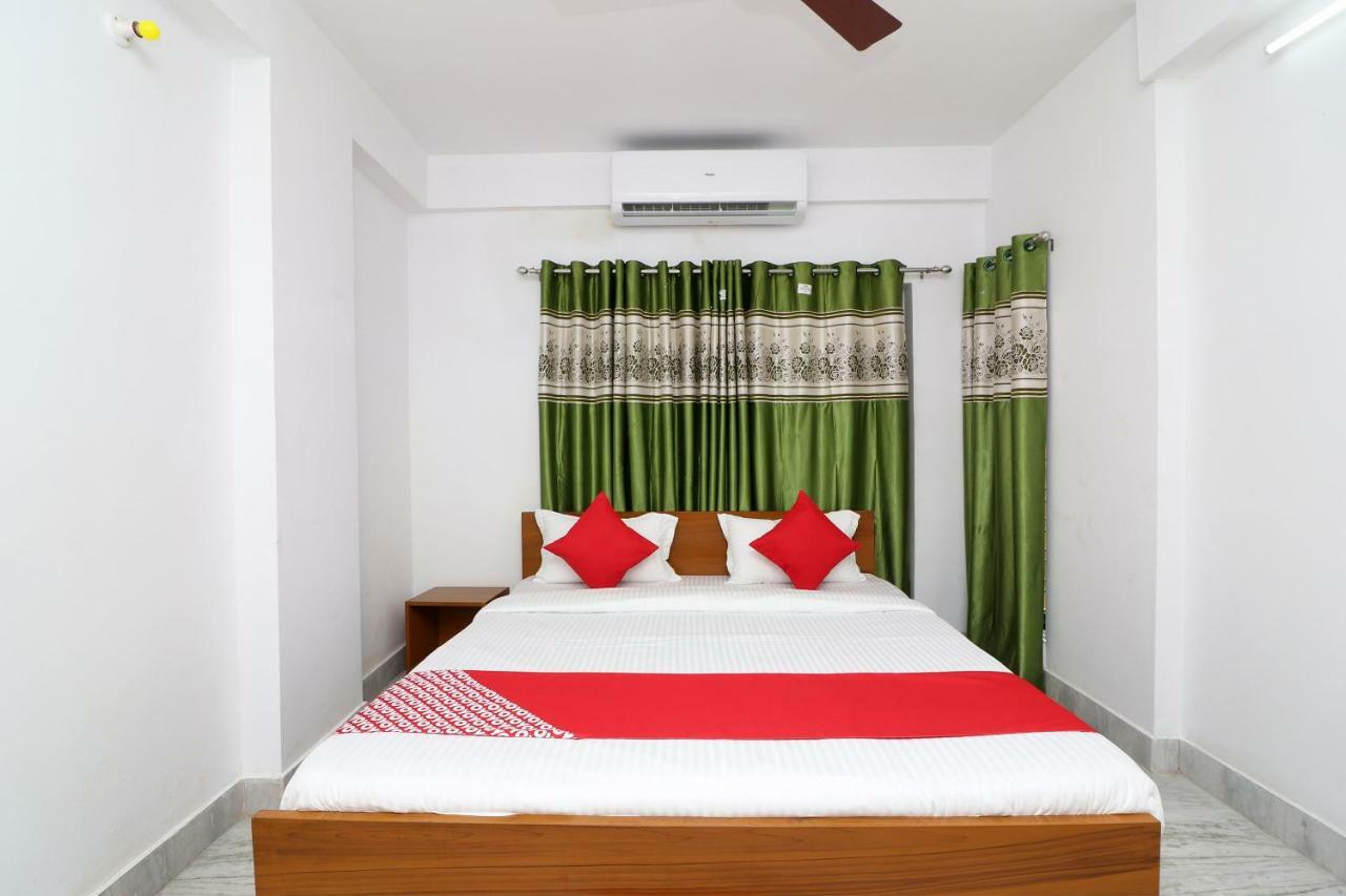 Oyo 30269 Amar Raj Inn Calcutta  Esterno foto